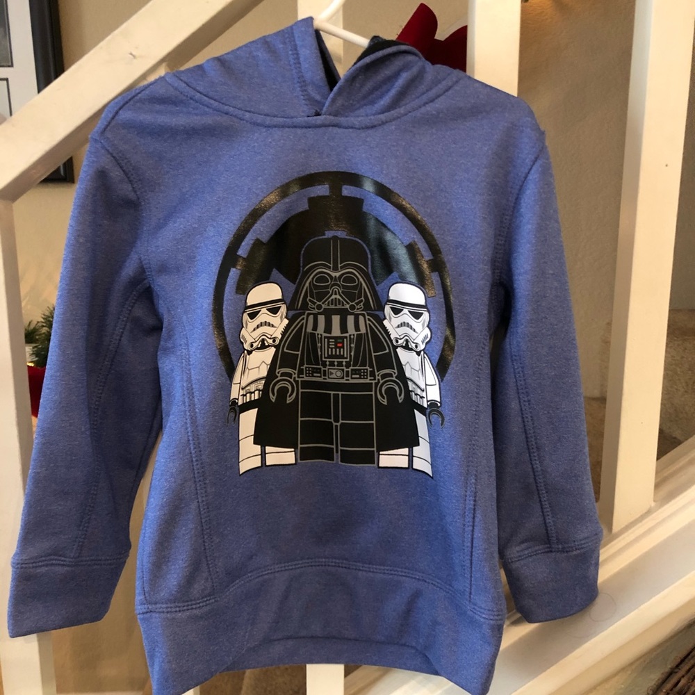 🌺5 for $25 Small (4T) Star Wars hoodie.🌺